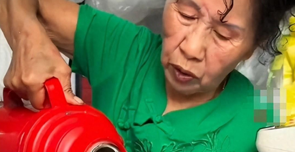 南京阿姨帶火雀巢咖啡，品牌方緊急上架同款